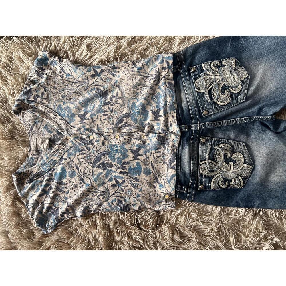 Miss Me Fleur De Lis Embroidered, Sequined, and Distressed Bootcut Jeans - Picture 9 of 9